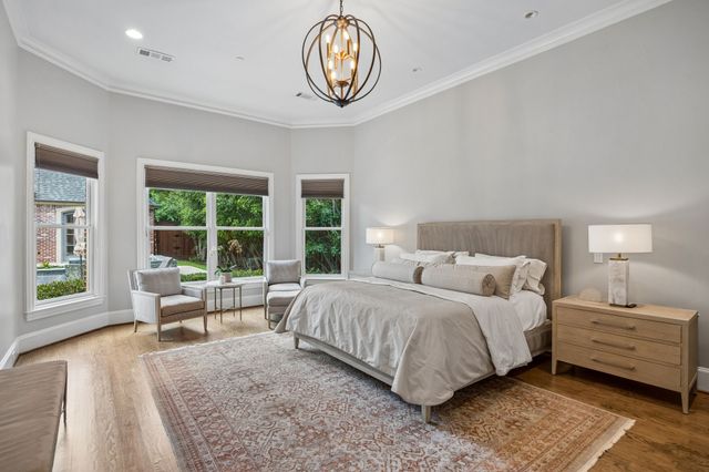 4234 Williamsburg Road, Dallas, TX 75220