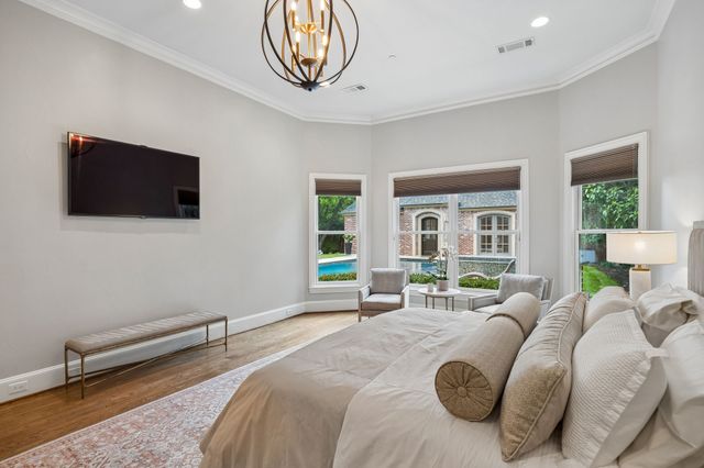 4234 Williamsburg Road, Dallas, TX 75220