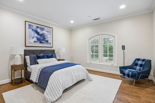 4234 Williamsburg Road, Dallas, TX 75220