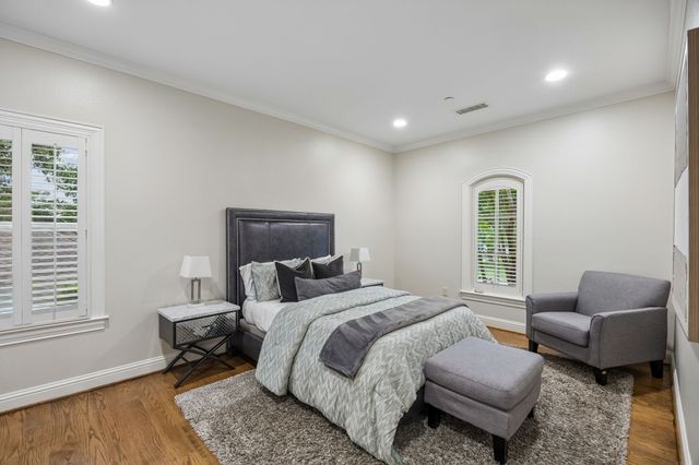 4234 Williamsburg Road, Dallas, TX 75220