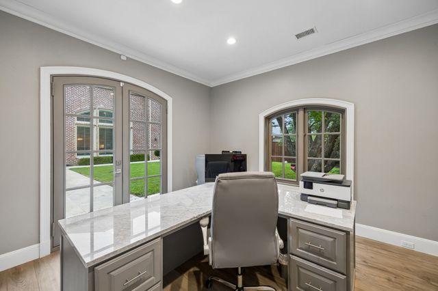 4234 Williamsburg Road, Dallas, TX 75220