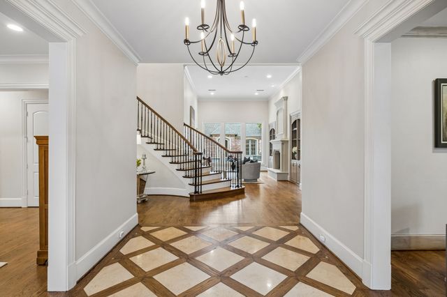 4234 Williamsburg Road, Dallas, TX 75220