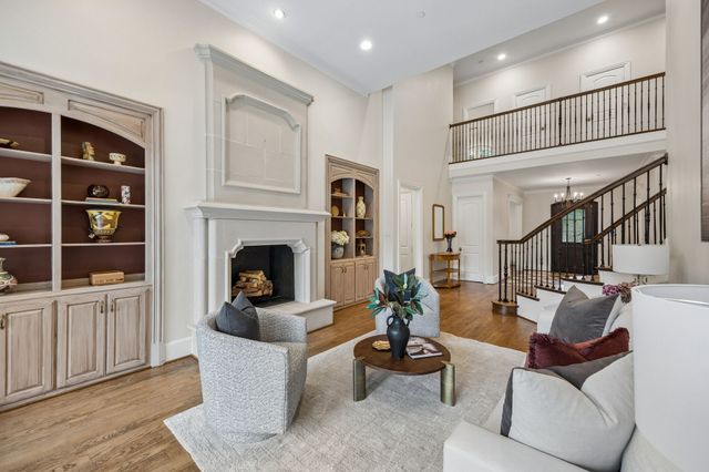 4234 Williamsburg Road, Dallas, TX 75220