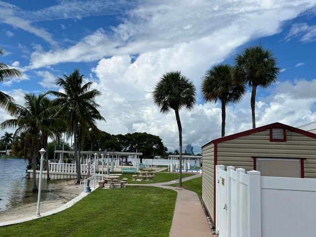 2631 SW 54th Street, Fort Lauderdale, FL 33312