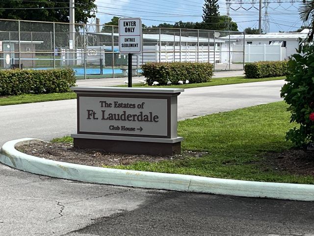 2631 SW 54th Street, Fort Lauderdale, FL 33312