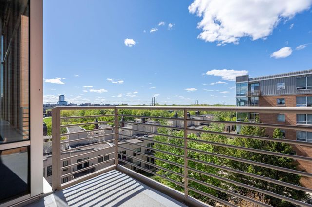 100 2nd Street NE A560, Minneapolis, MN 55413