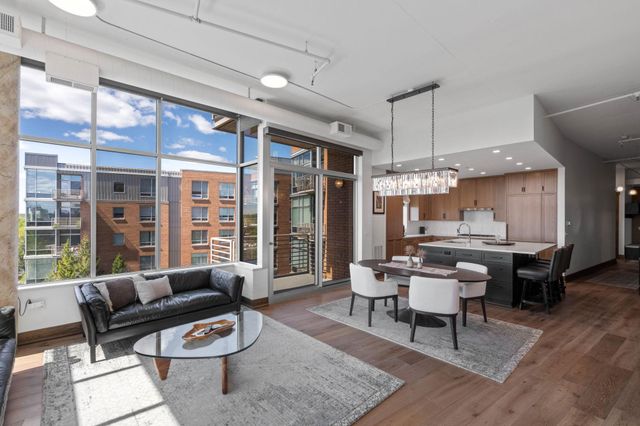 100 2nd Street NE A560, Minneapolis, MN 55413