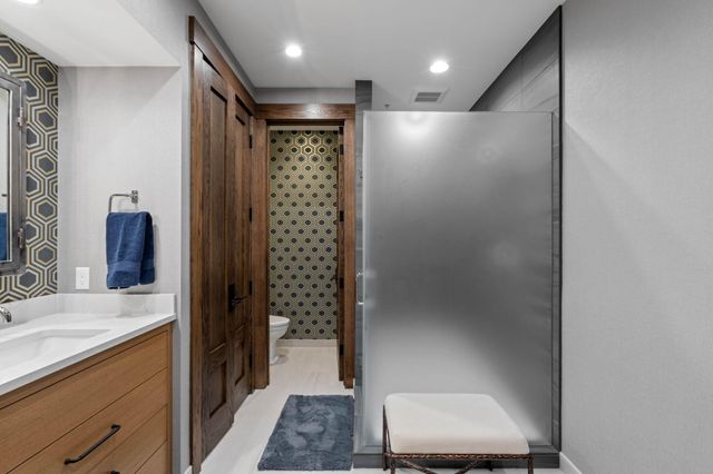 100 2nd Street NE A560, Minneapolis, MN 55413