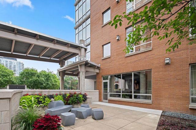 100 2nd Street NE A560, Minneapolis, MN 55413