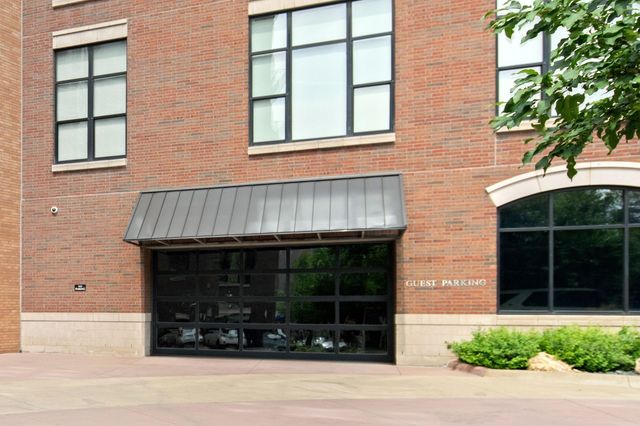 100 2nd Street NE A560, Minneapolis, MN 55413