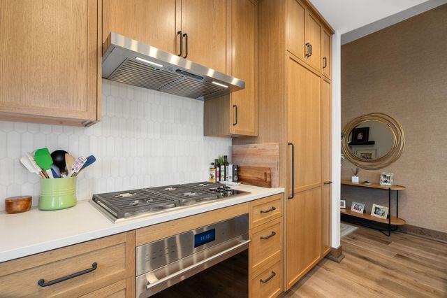 100 2nd Street NE A560, Minneapolis, MN 55413