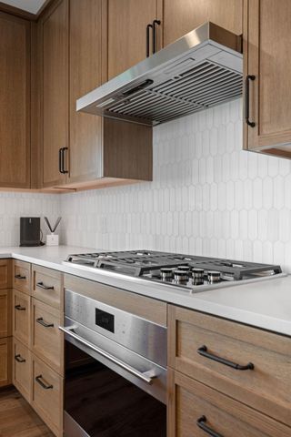 100 2nd Street NE A560, Minneapolis, MN 55413