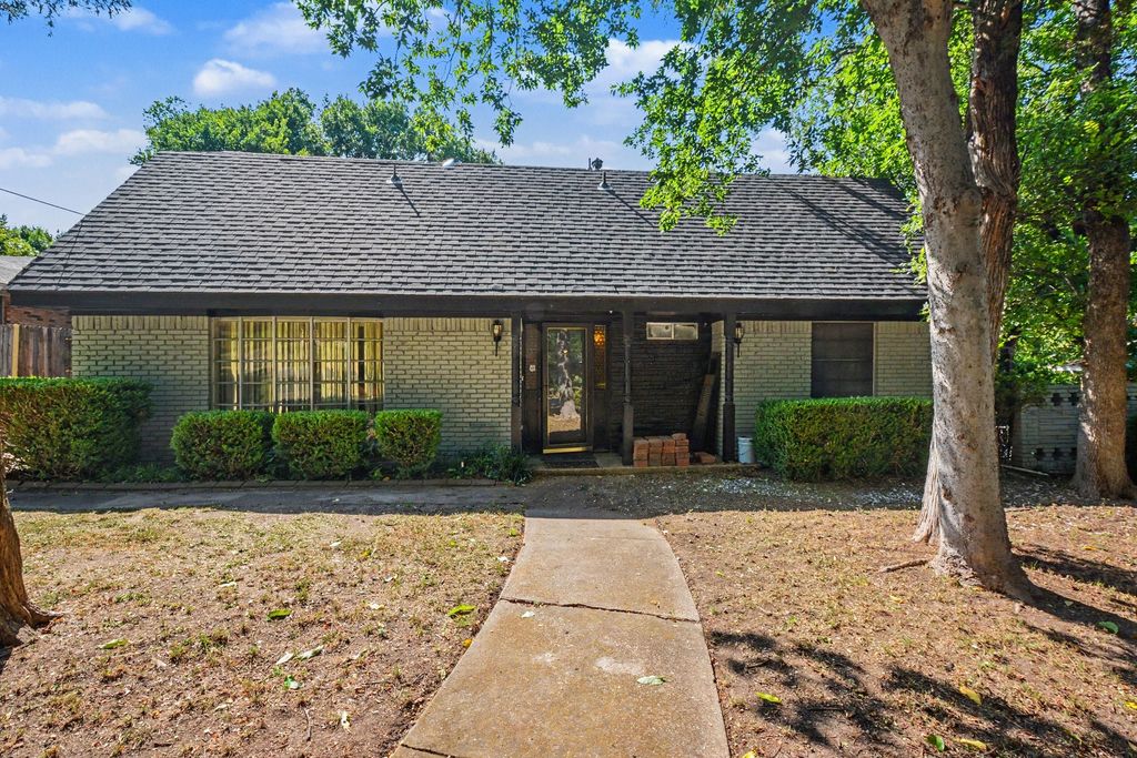 6431 Rock Canyon Trail, Dallas, TX 75232