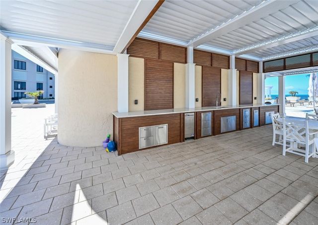 3115 Gulf Shore BLVD N 608S, Naples, FL 34103