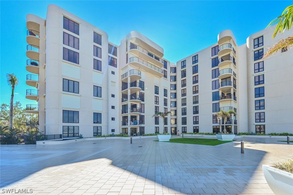 3115 Gulf Shore BLVD N 608S, Naples, FL 34103