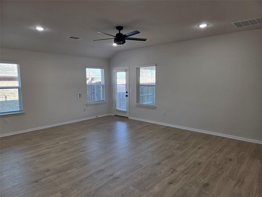2421 Corriente PATH, Leander, TX 78641