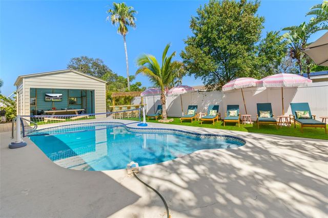 12263 90TH AVENUE, Seminole, FL 33772