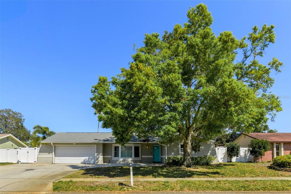 12263 90TH AVENUE, Seminole, FL 33772