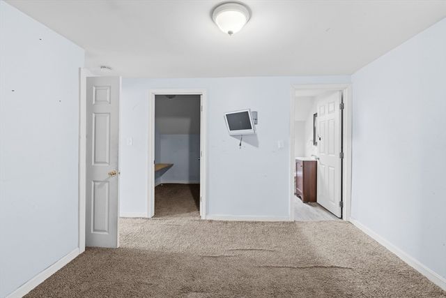 128 Cedar St, New Bedford, MA 02740