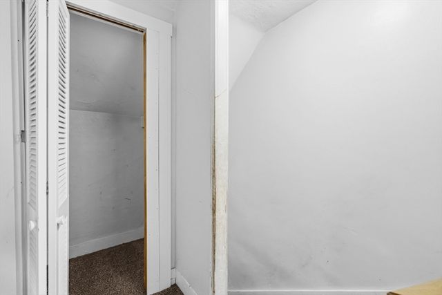 128 Cedar St, New Bedford, MA 02740