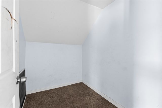 128 Cedar St, New Bedford, MA 02740