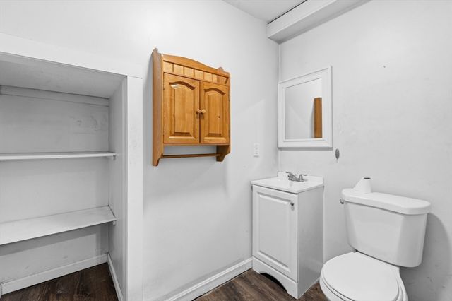128 Cedar St, New Bedford, MA 02740