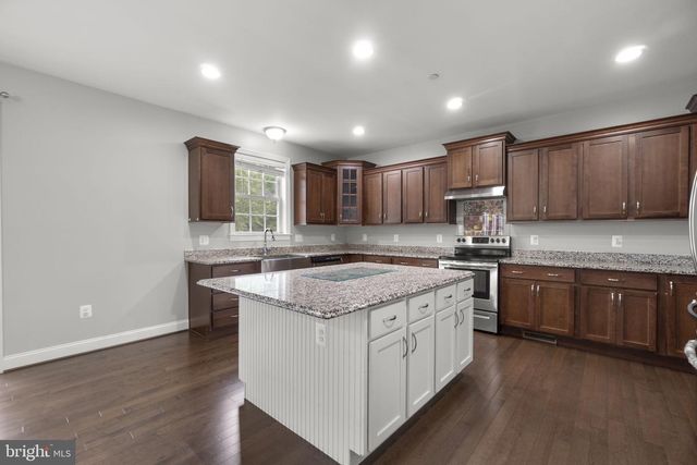 945 KAYLEY DR, Eldersburg, MD 21784