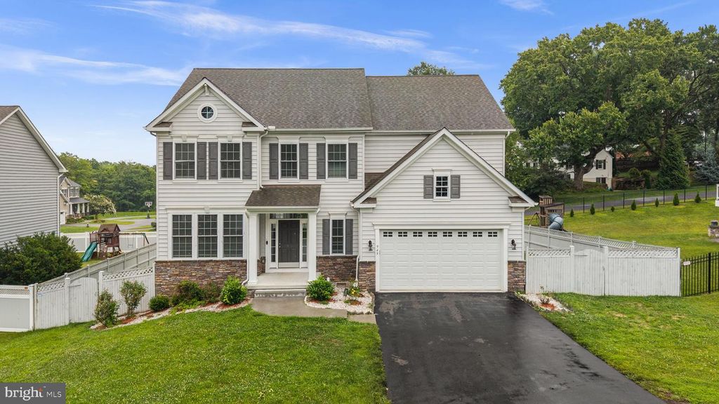 945 KAYLEY DR, Eldersburg, MD 21784