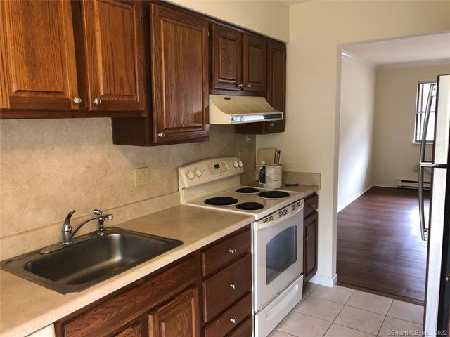 6 Bouton Street East 9, Stamford, CT 06907