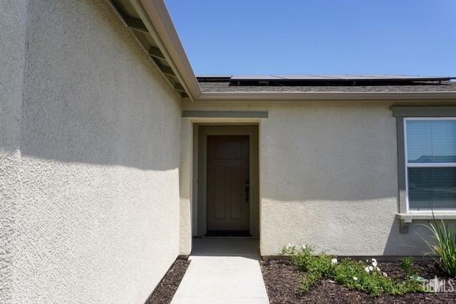 2025 Quarrenden Lane, Bakersfield, CA 93307