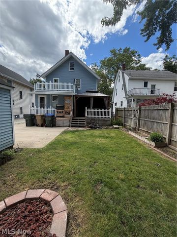 1715 7th Street, Cuyahoga Falls, OH 44221