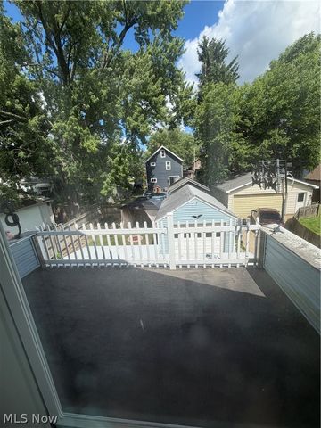 1715 7th Street, Cuyahoga Falls, OH 44221
