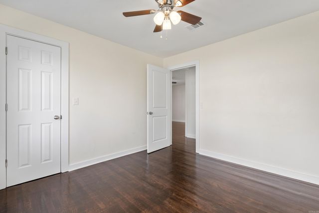 718 Baker Street, Malvern, AR 72104