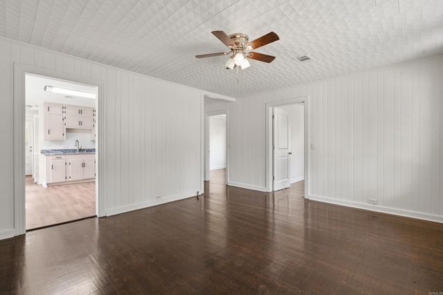 718 Baker Street, Malvern, AR 72104