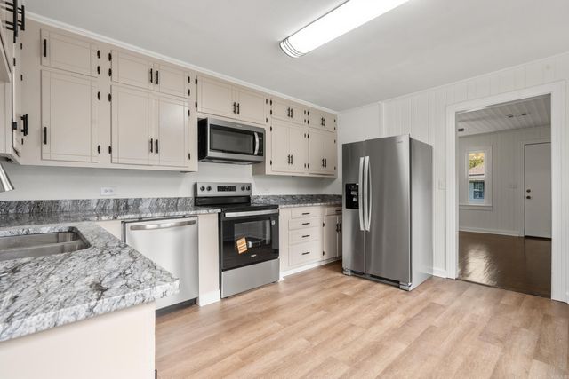 718 Baker Street, Malvern, AR 72104