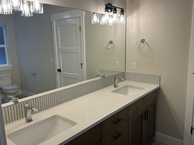 2308 Ne 94TH Ct, Vancouver, WA 98664