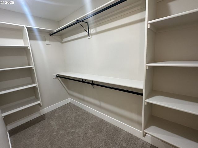 2308 Ne 94TH Ct, Vancouver, WA 98664