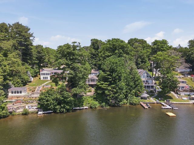 83 Sunset Drive, Charlton, MA 01507
