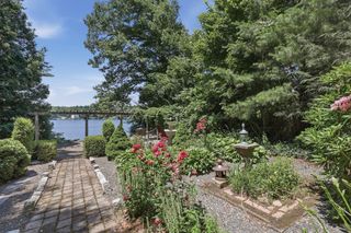 83 Sunset Drive, Charlton, MA 01507