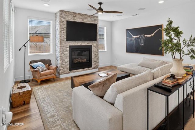 55 Eclipse Court, Carson City, NV 89705