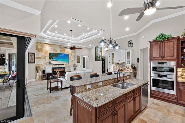 3835 SW 17th AVE, Cape Coral, FL 33914