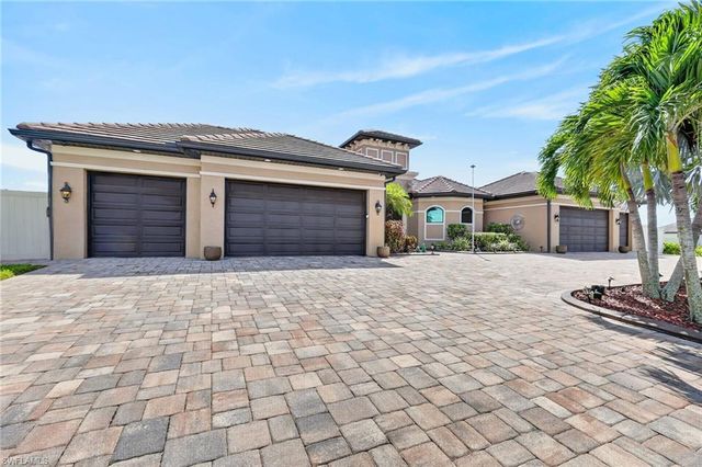 3835 SW 17th AVE, Cape Coral, FL 33914