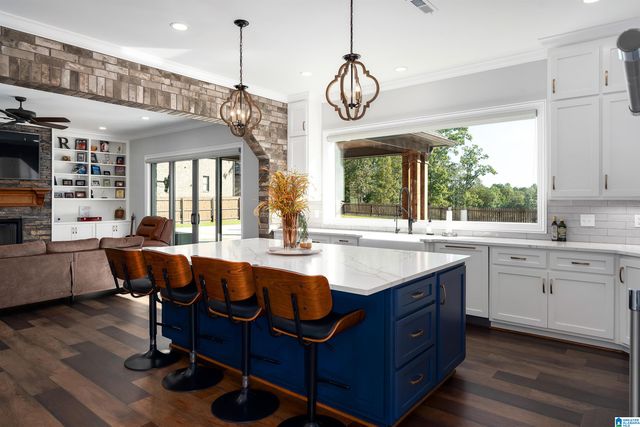 5587 CARRINGTON LAKE PARKWAY, Trussville, AL 35173