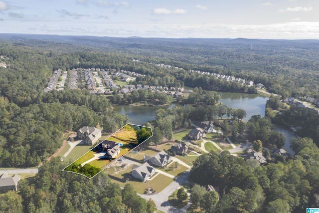 5587 CARRINGTON LAKE PARKWAY, Trussville, AL 35173