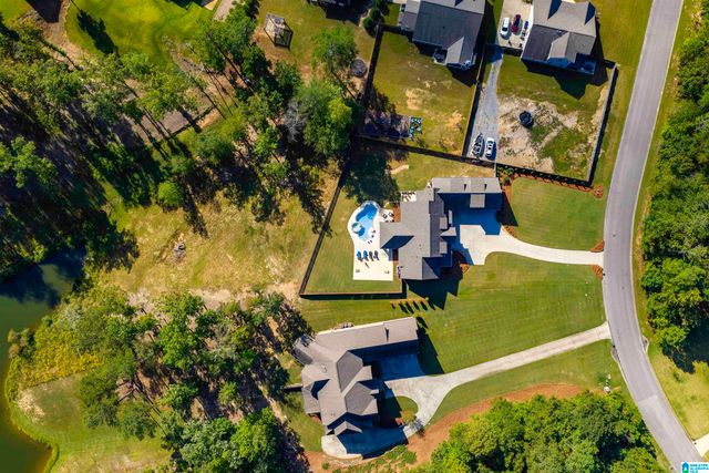 5587 CARRINGTON LAKE PARKWAY, Trussville, AL 35173