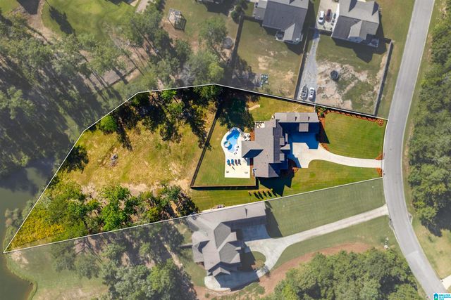 5587 CARRINGTON LAKE PARKWAY, Trussville, AL 35173