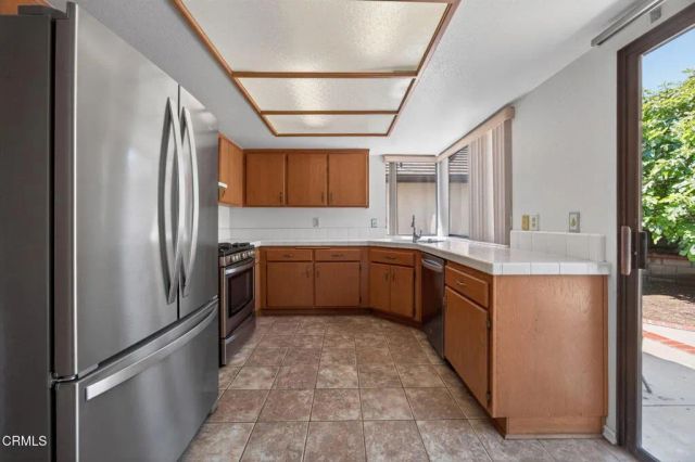192 La Veta Drive, Camarillo, CA 93012