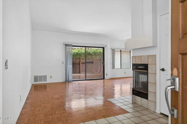 192 La Veta Drive, Camarillo, CA 93012