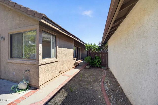 192 La Veta Drive, Camarillo, CA 93012