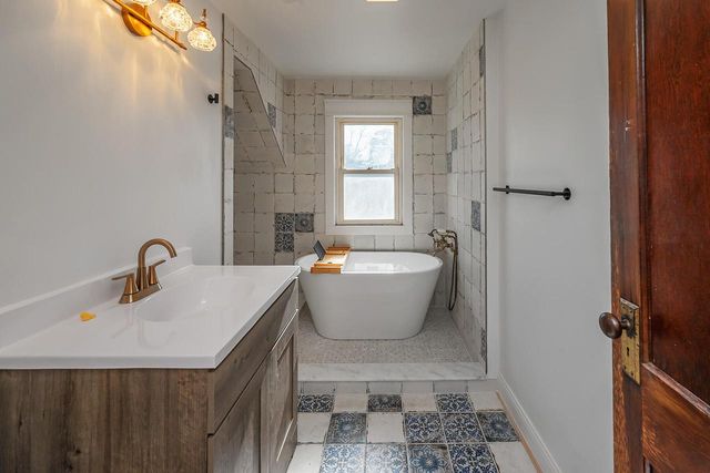 411 S 7th STREET, Watertown, WI 53094